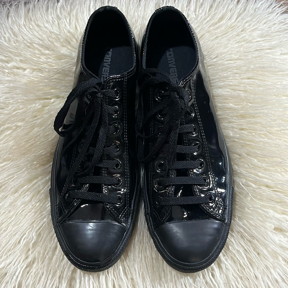 NWOT Unworn Men's Converse Black Patent Leather Low Tops